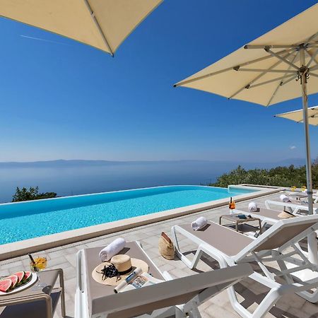 Heritage Hotel Liberan Podgora Bagian luar foto