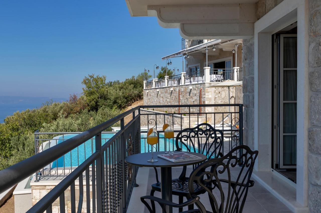 Heritage Hotel Liberan Podgora Bagian luar foto
