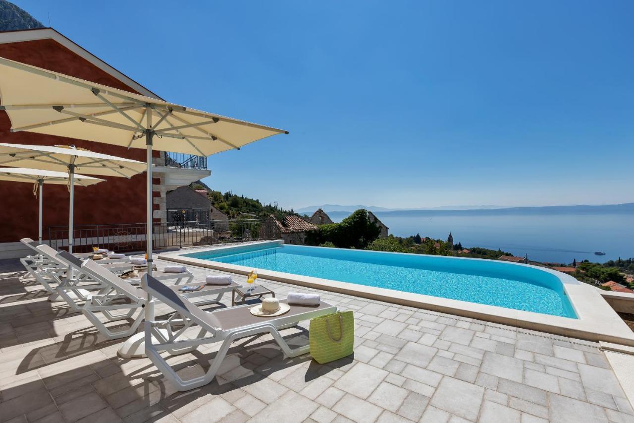 Heritage Hotel Liberan Podgora Bagian luar foto