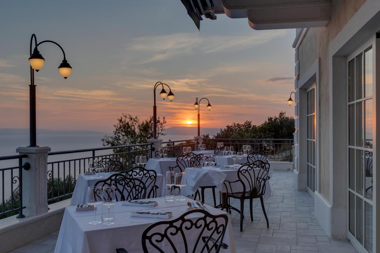 Heritage Hotel Liberan Podgora Bagian luar foto