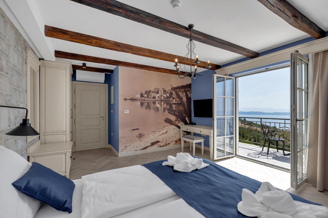 Heritage Hotel Liberan Podgora Bagian luar foto