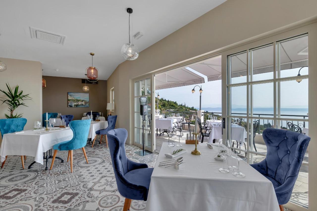 Heritage Hotel Liberan Podgora Bagian luar foto